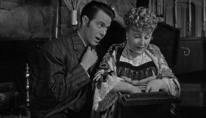 civictv-tenebre-1941-08